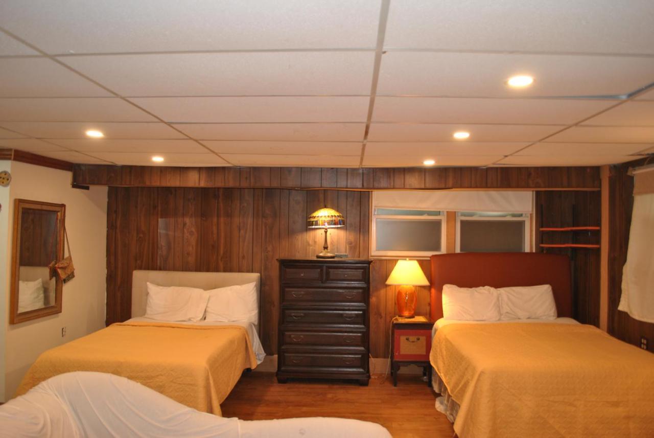 Ewr Airport Multilevel Guest House Room With 2-3 Beds Newark Bagian luar foto