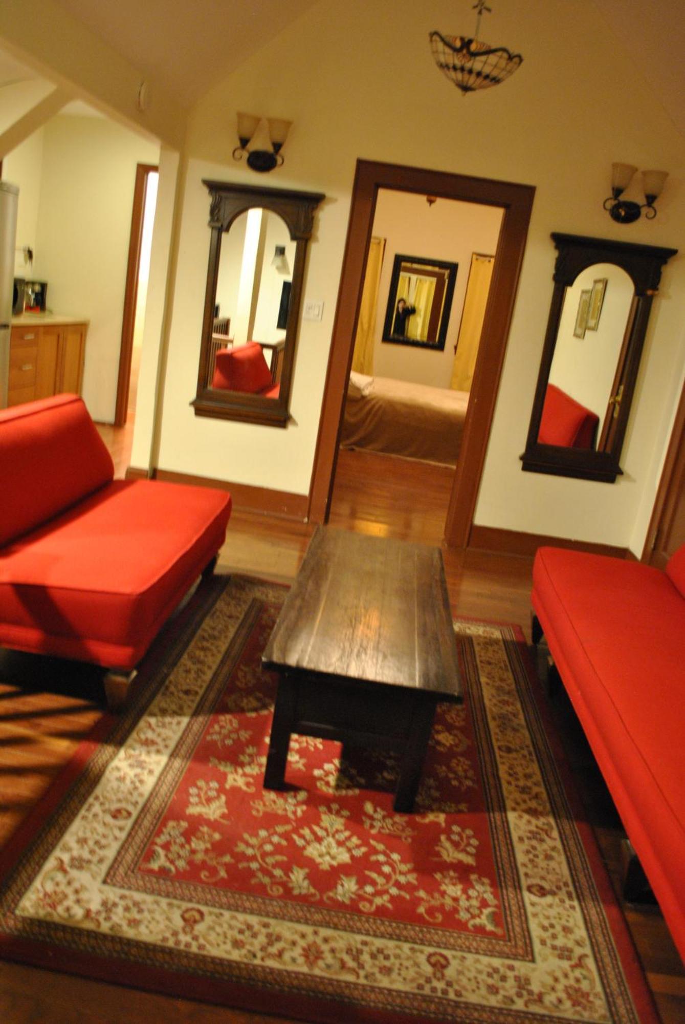 Ewr Airport Multilevel Guest House Room With 2-3 Beds Newark Bagian luar foto