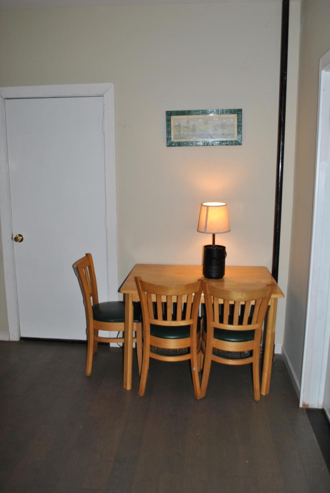 Ewr Airport Multilevel Guest House Room With 2-3 Beds Newark Bagian luar foto