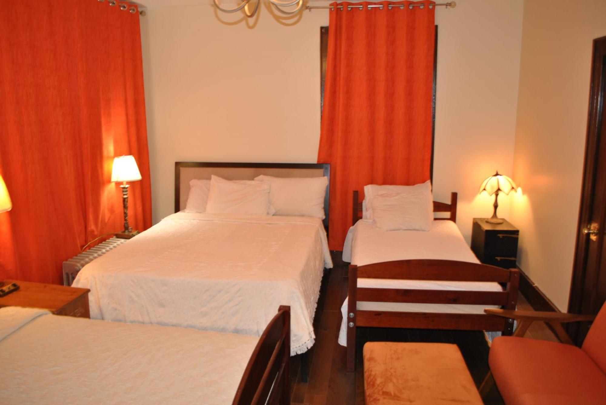 Ewr Airport Multilevel Guest House Room With 2-3 Beds Newark Bagian luar foto