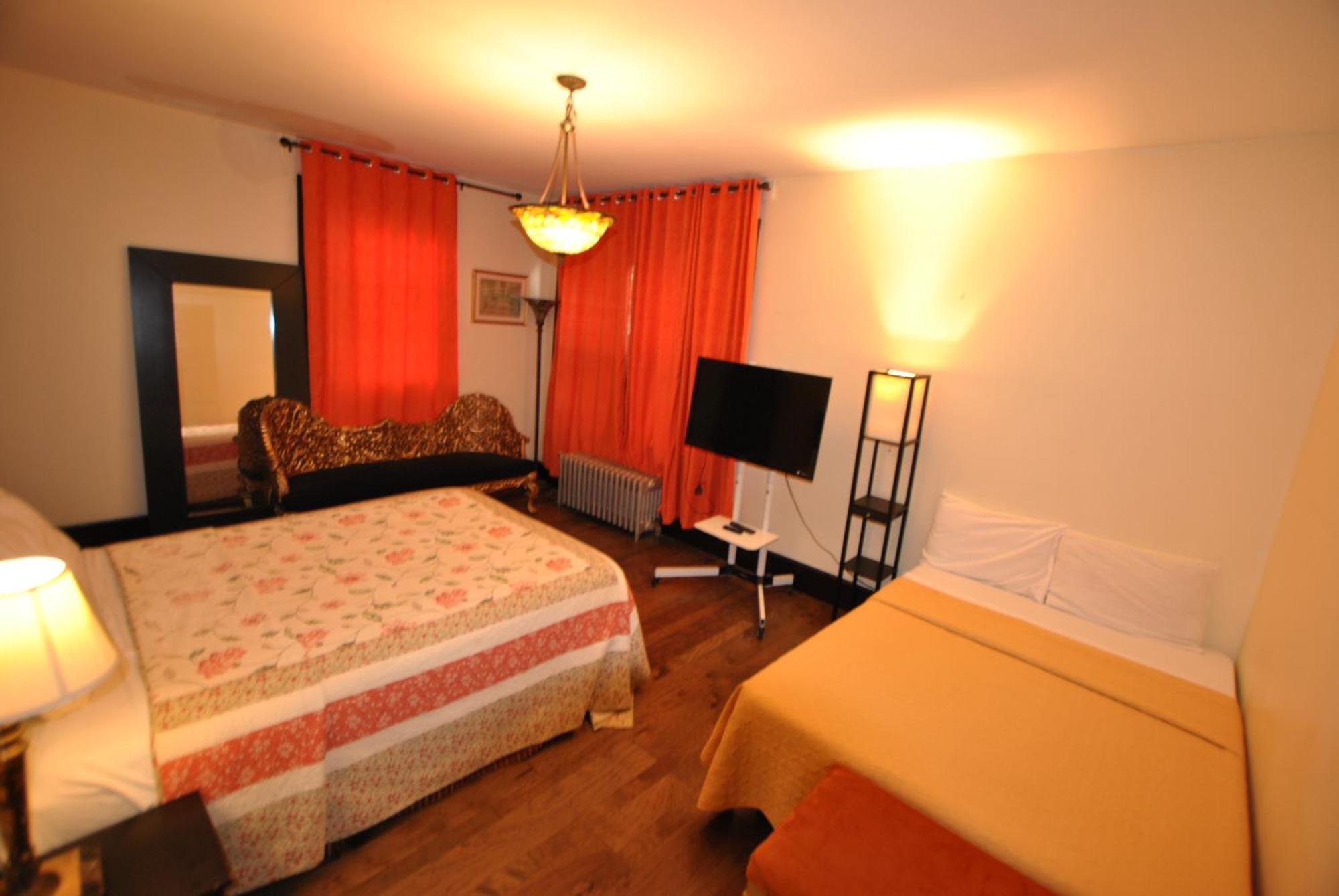 Ewr Airport Multilevel Guest House Room With 2-3 Beds Newark Bagian luar foto